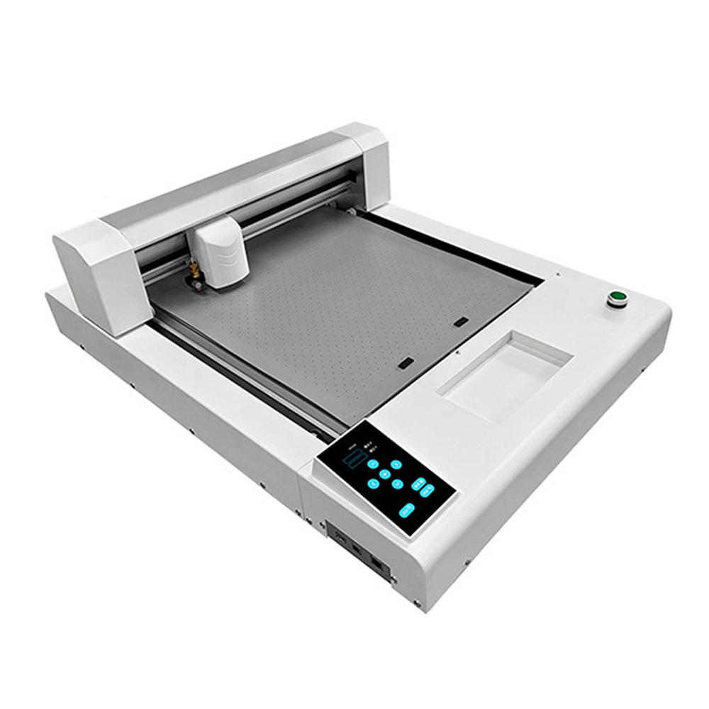 Die Cutting Machine - Machine de découpe à plat pour