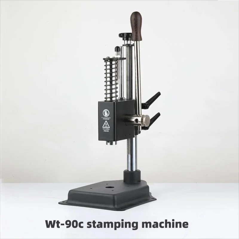 Petite presse manuelle en cuir - Die Cutting Machine avis et prix