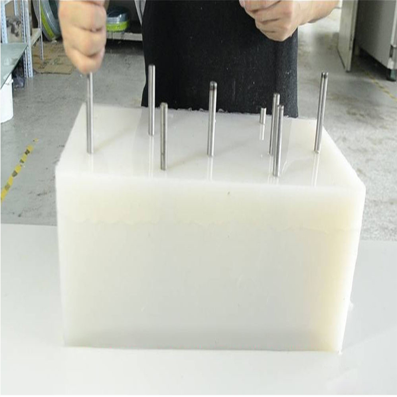 Pièces en plastique personnali - Commercial Resin Printing avis et prix